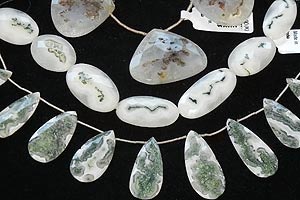 Typical appearance of solar quartz beads.