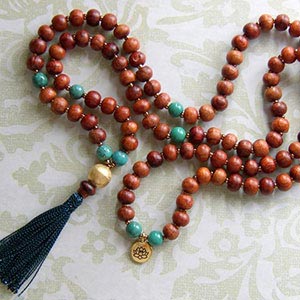 Tassel Necklace with Prayer Beads (Tutorial)